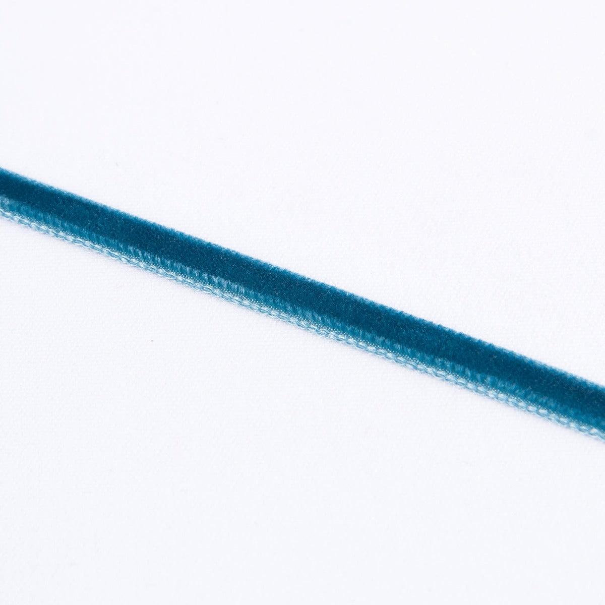 Duck Blue Velvet Tape 7mm - Ribes y Casals