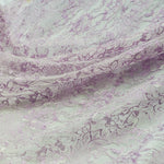 Helle fliederfarbene Chantilly-Spitze - Ribes y Casals