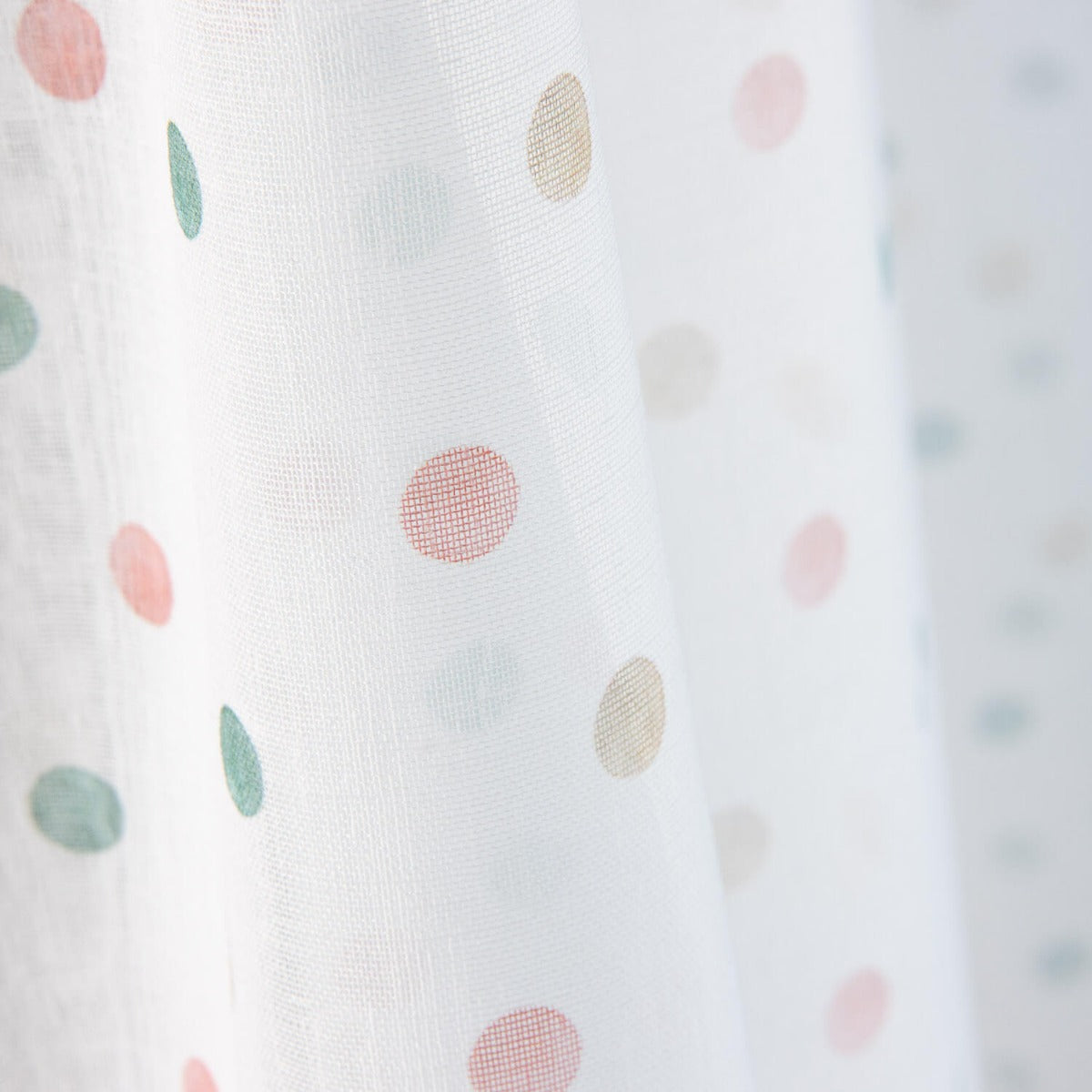 Dots Pastellfarbener Vorhang - Ribes y Casals