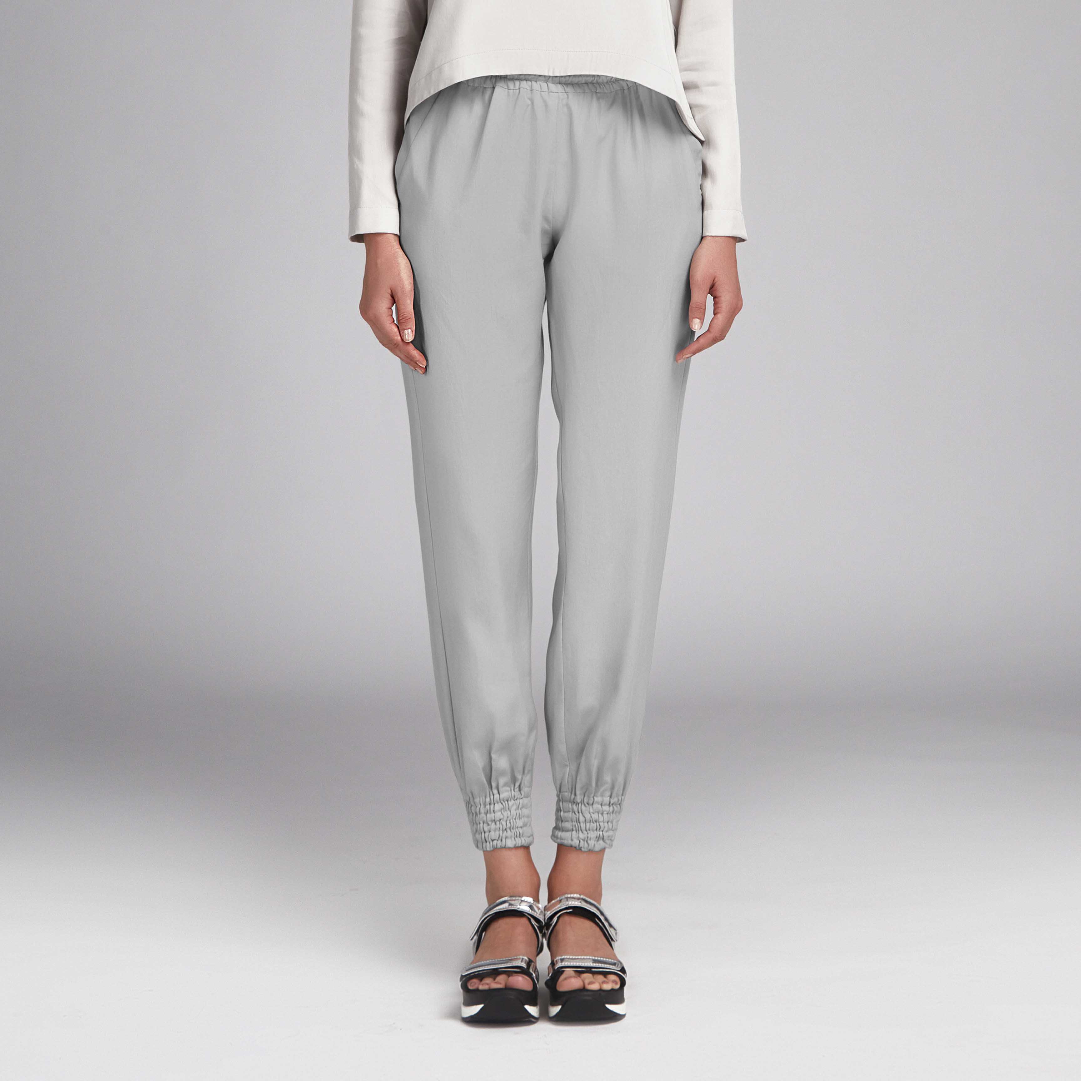 Crepe Moda Hellgrau - Ribes y Casals