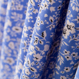 Crepe Floral Blauer Hintergrund - Ribes y Casals