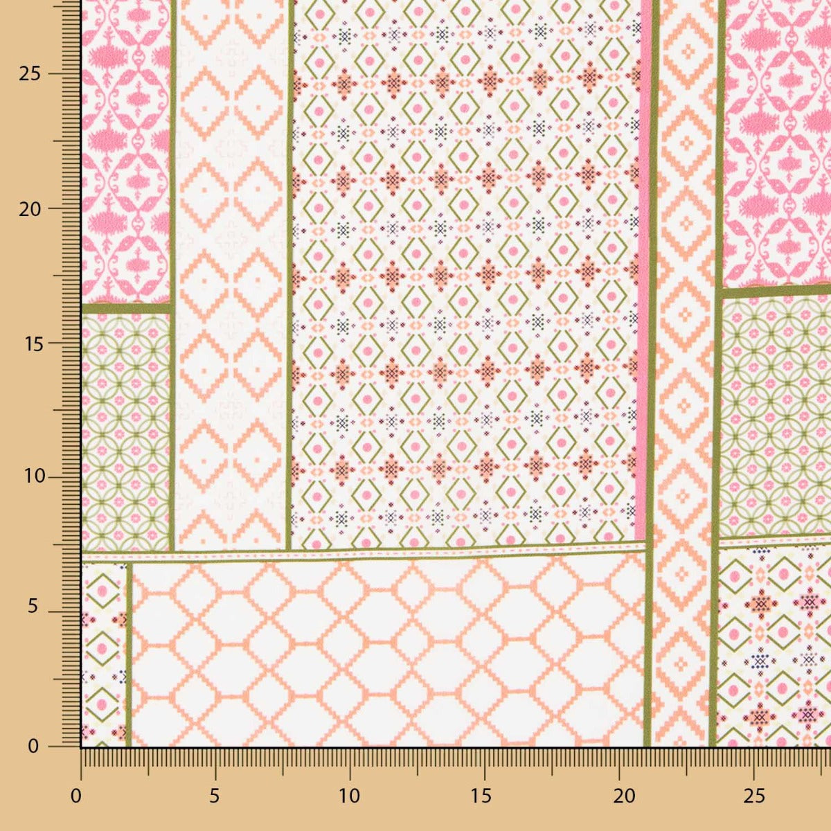 Ethnischer Patchwork-Krepp - Ribes y Casals