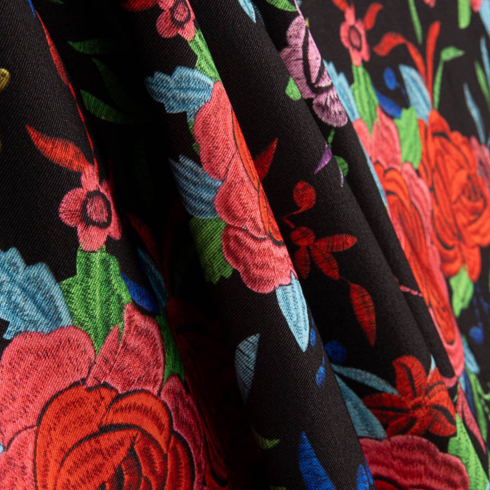 Manila Stretch Gabardine Schwarz - Ribes y Casals