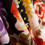 Pistazienfarbene gepunktete Blume Elastischer Gabardine - Ribes y Casals
