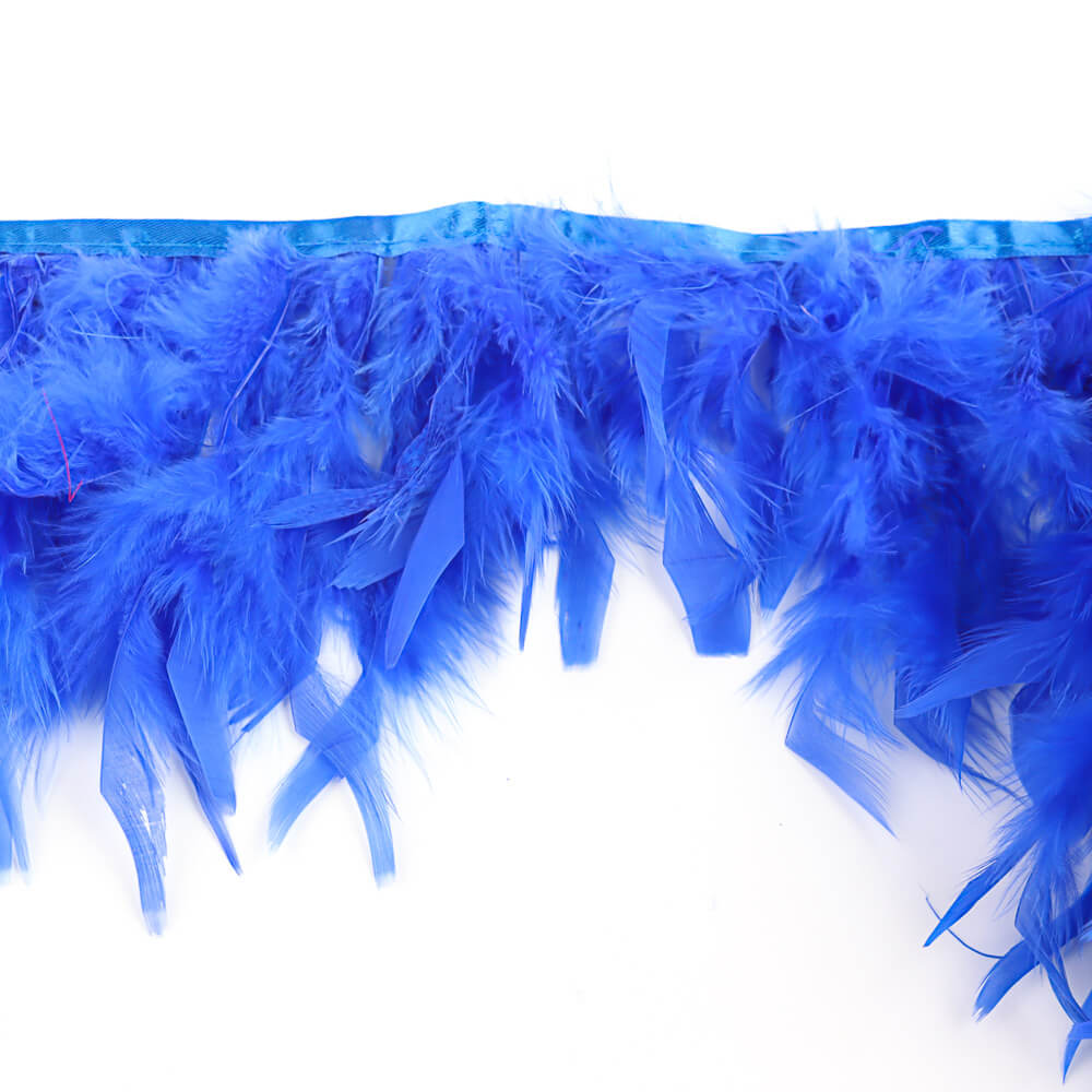 Blaue Pfauenfeder-Fransen. - Ribes y Casals