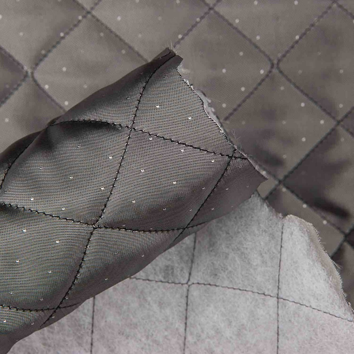 Graues, leichtes Steppfutter mit Polka Dots - Ribes y Casals