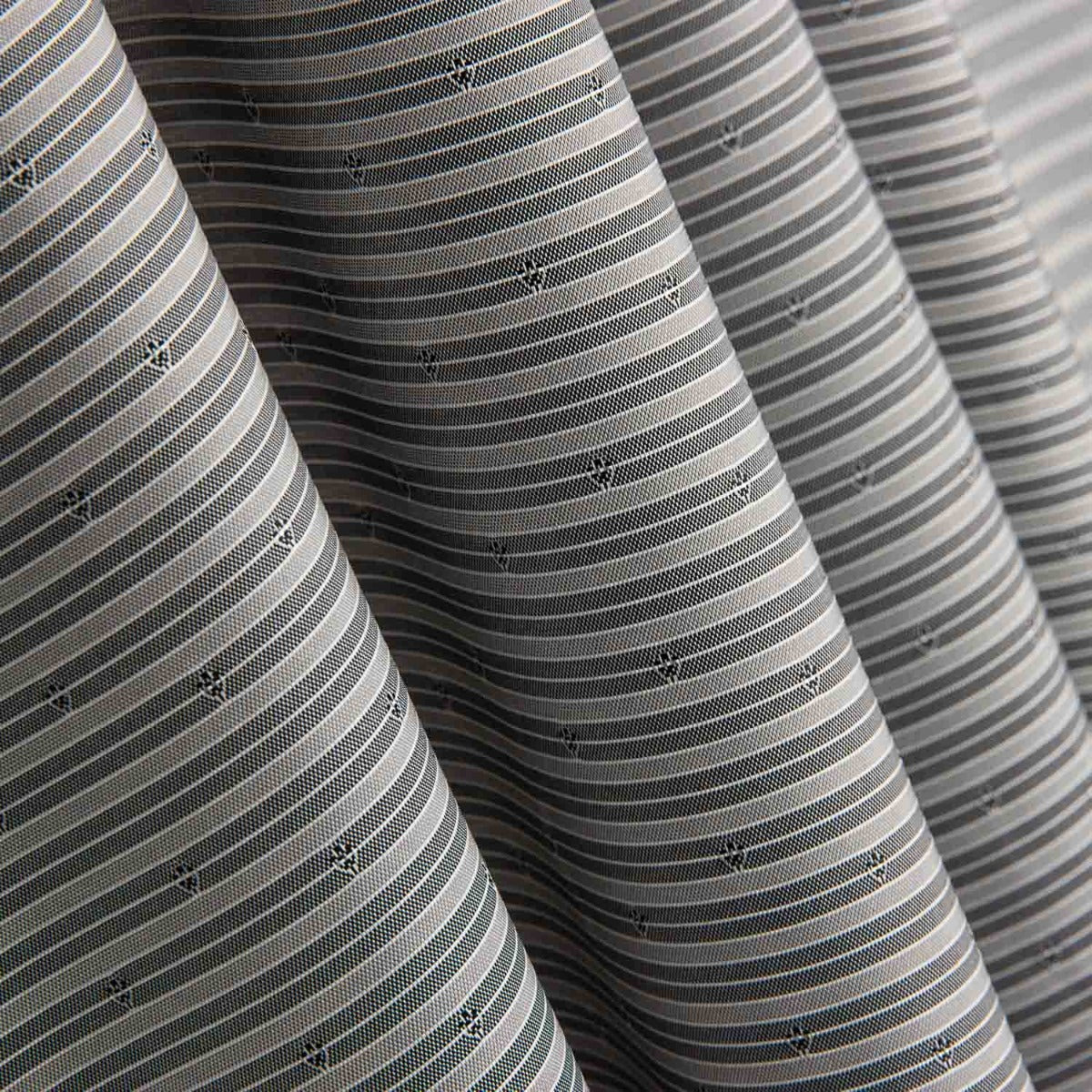 Grau gestreiftes Jacquard-Futter - Ribes y Casals