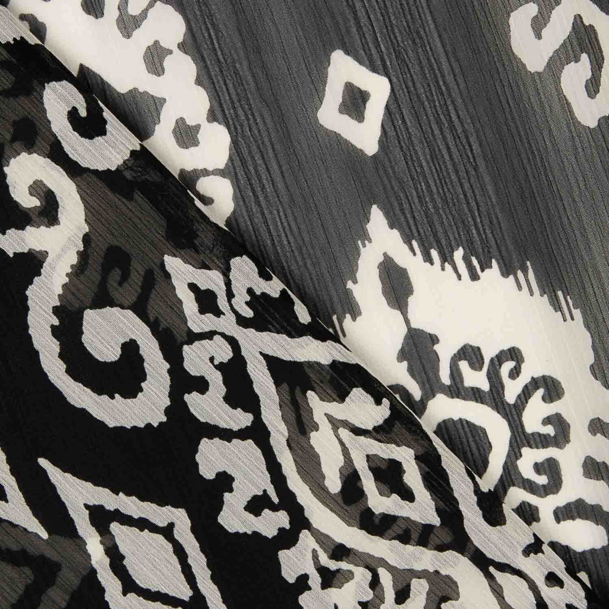 Retal Gaze Polyester Ikat Elegance - Verschiedene Größen x 150 cm breit - Ribes y Casals