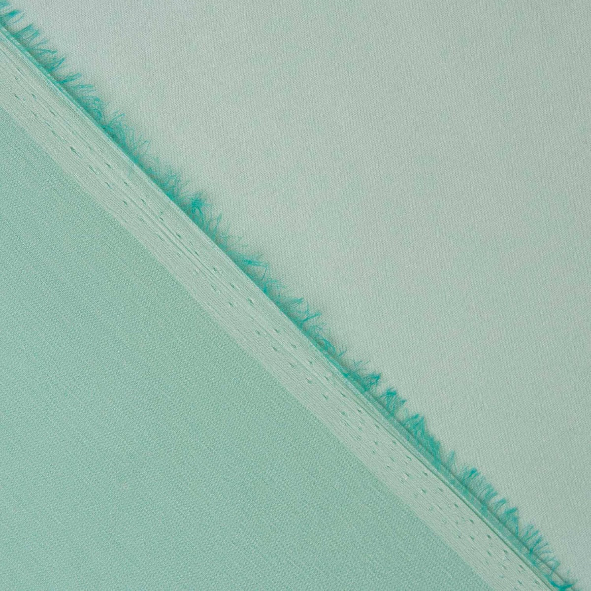 Gaze-Reststück in Wassergrün mit Schillereffekt – verschiedene Maße x 150 cm Breite - Ribes y Casals