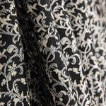 Damast Lurex Floral in Schwarz und Weiß - Ribes y Casals