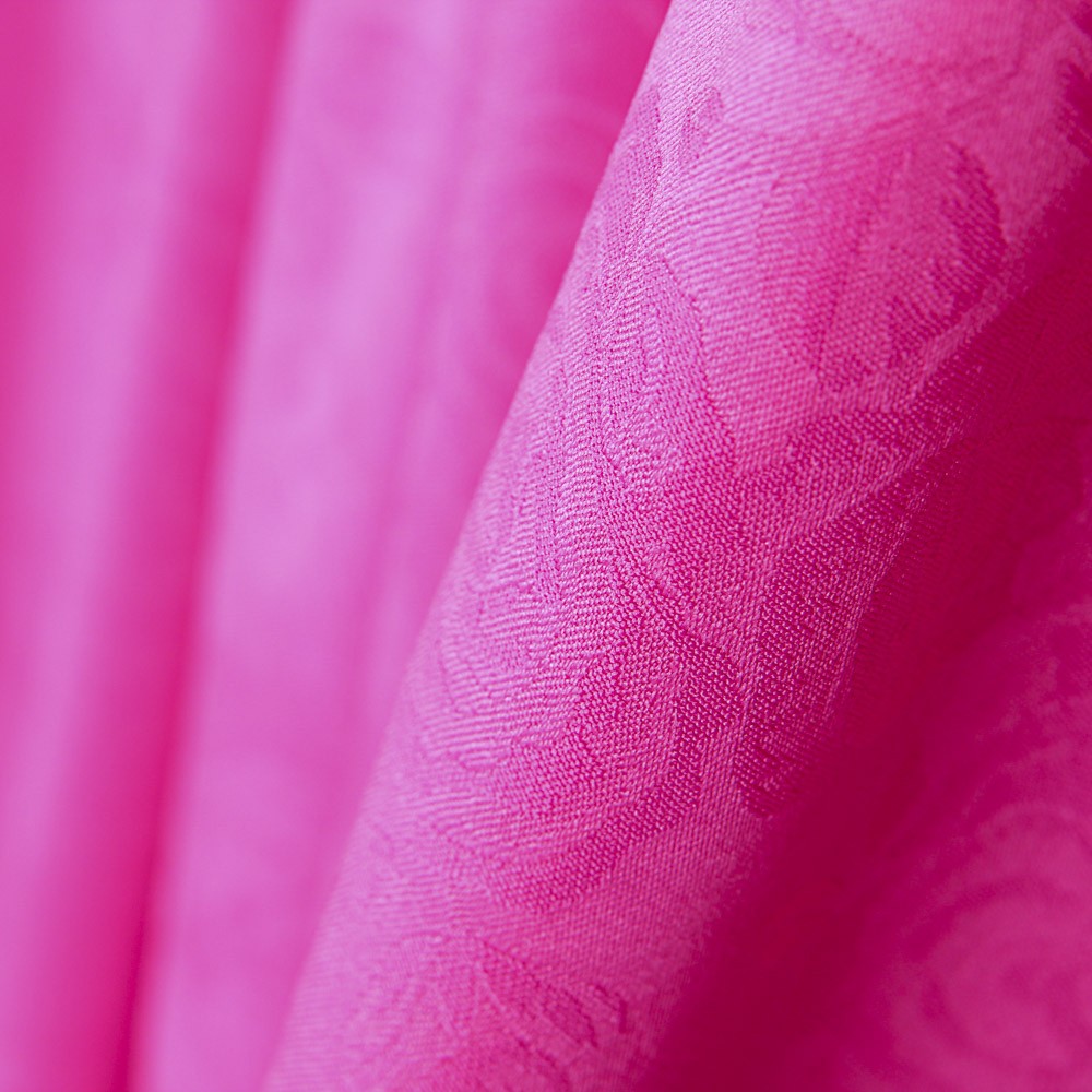 Floraler Jacquard in Fuchsia - Ribes y Casals