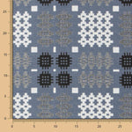 Jacquard-Wandteppich Inutt Blue - Ribes y Casals