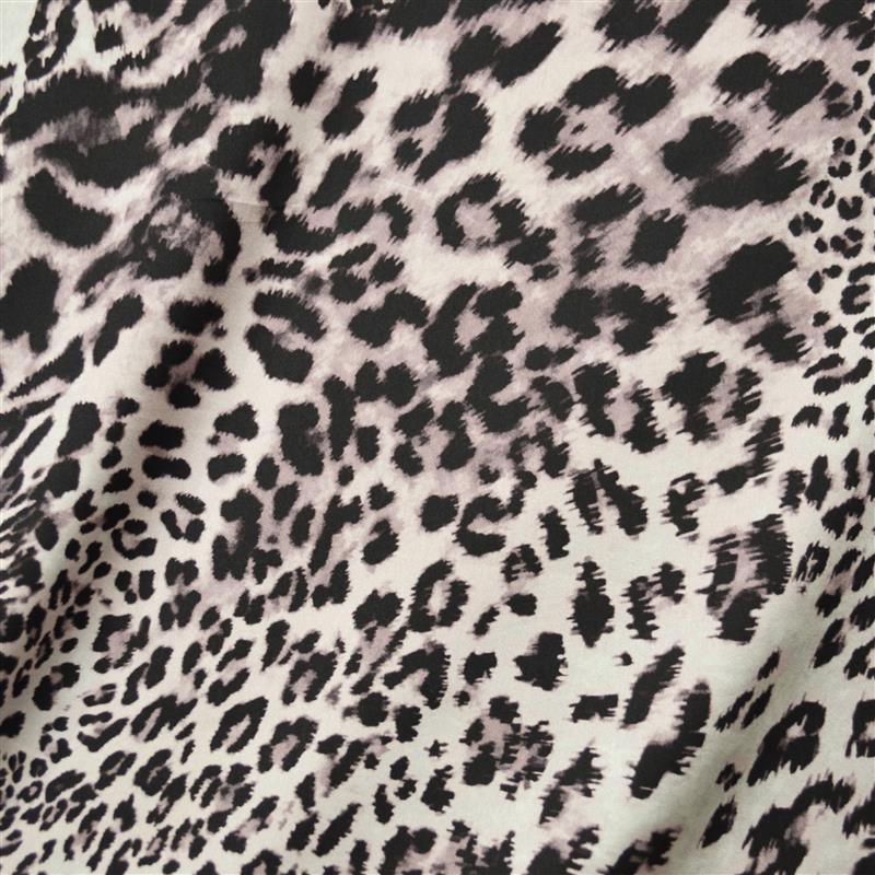 Grauer Leopard - Ribes y Casals