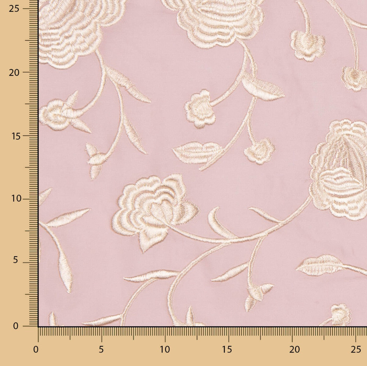 Bestickter Schal Ecru Tencel Pearl Pink - Ribes y Casals