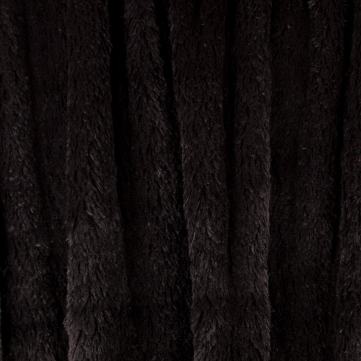 Schwarze Mode Haare - Ribes y Casals