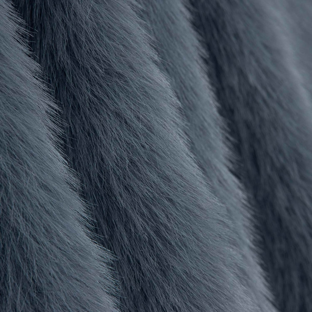 Zuckerblaues Haar - Ribes y Casals