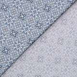 Blaue Mosaik-Popeline mit Blumenmuster - Ribes y Casals