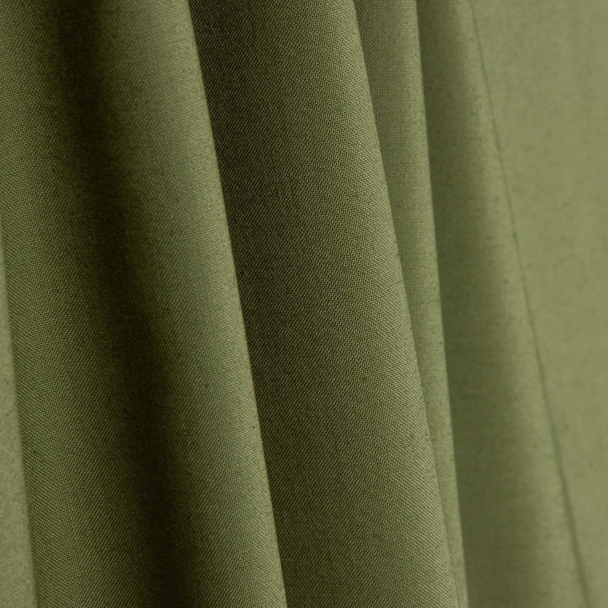Einfarbige Baumwollpopeline basic army green - Ribes y Casals