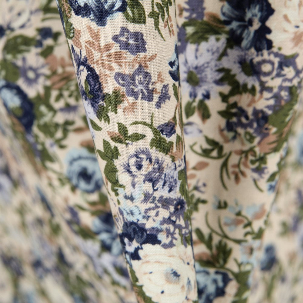 Blaue Popeline mit Blumenmuster im Vintage-Stil - Ribes y Casals