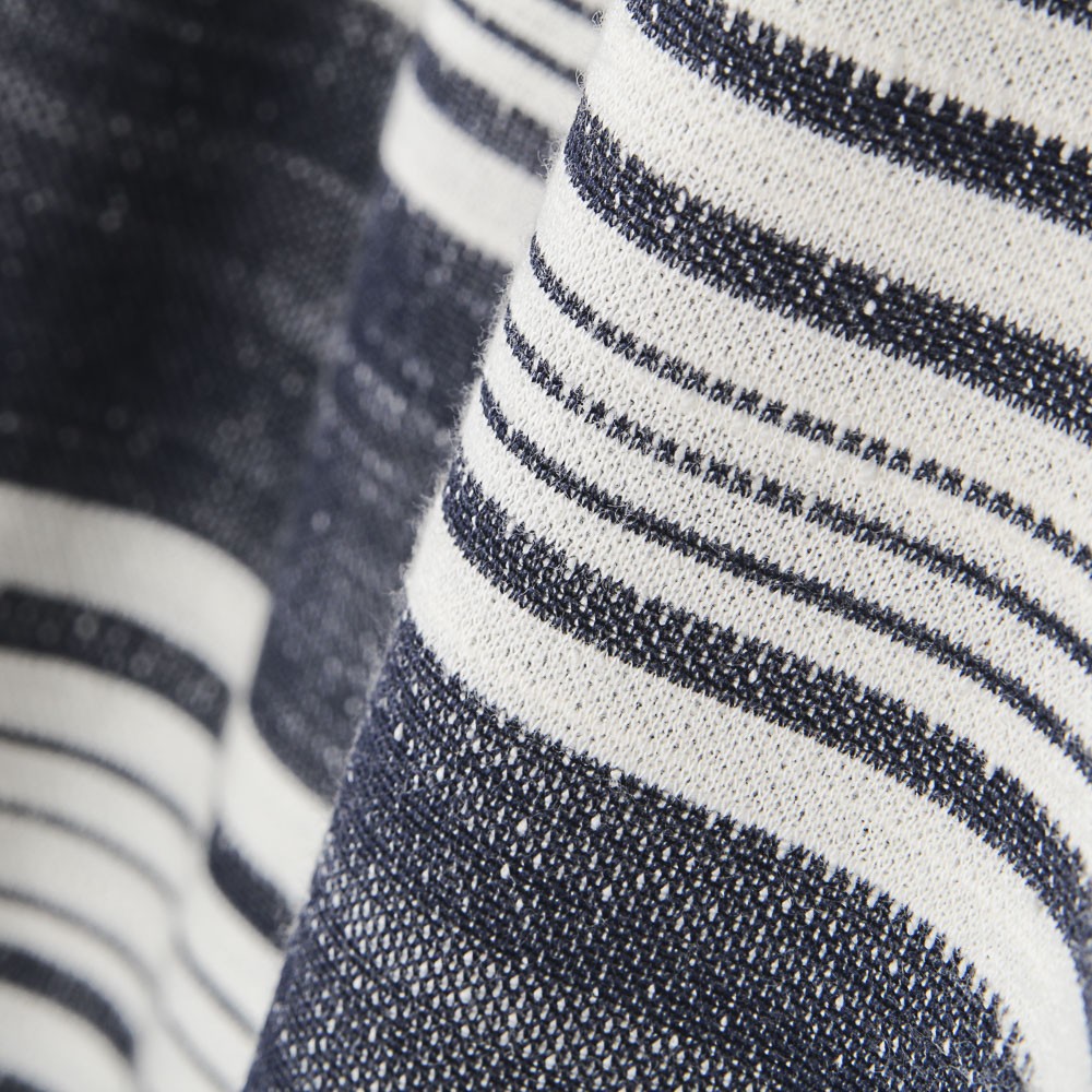 Gestreifter Jacquard-Strick Blue Denim - Ribes y Casals
