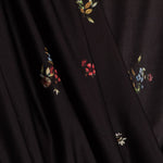 Punto Verano Schwarzer Frühling - Ribes y Casals