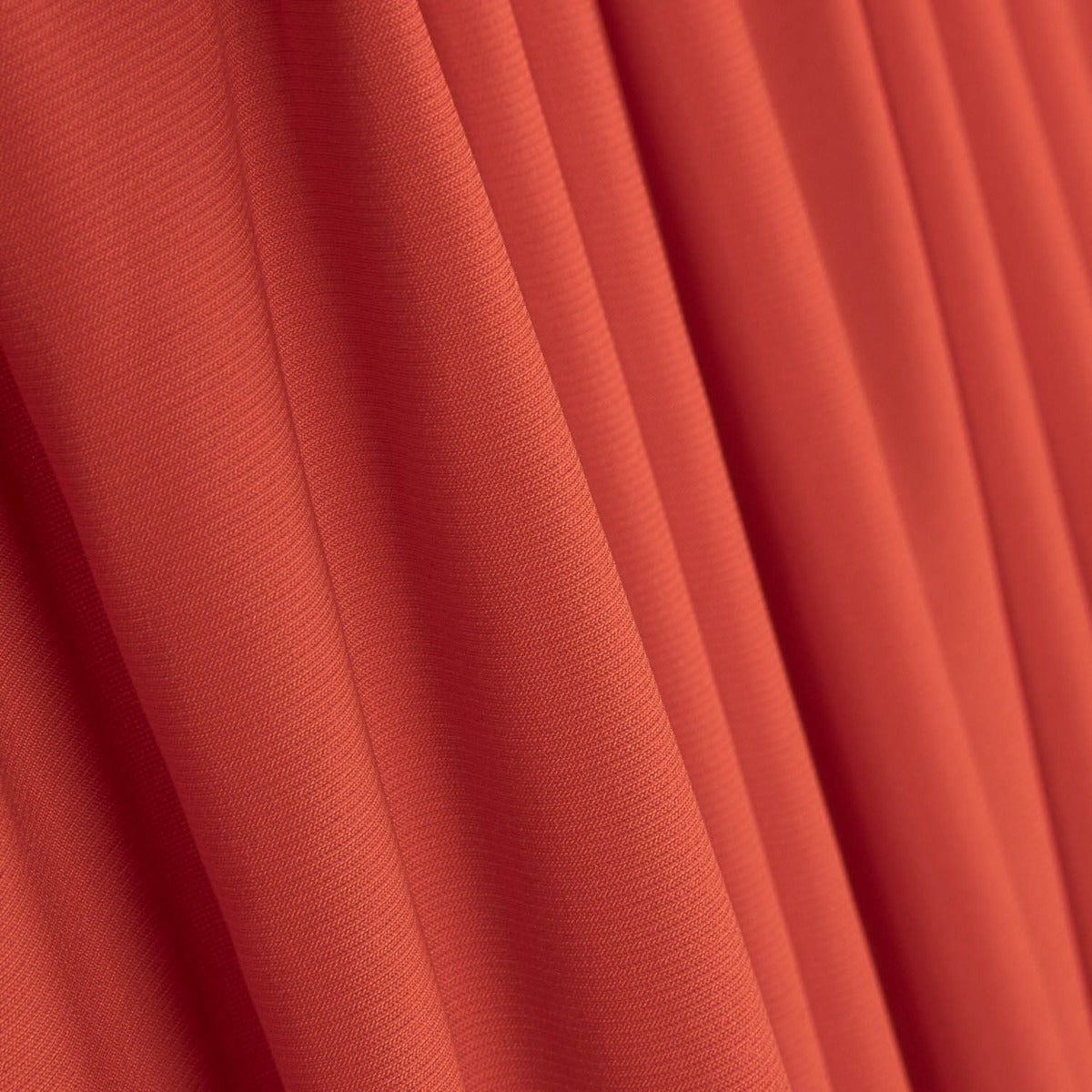 Roter Strickstoff-Rest im Angebot – verschiedene Maße x Breite 150 cm - Ribes y Casals