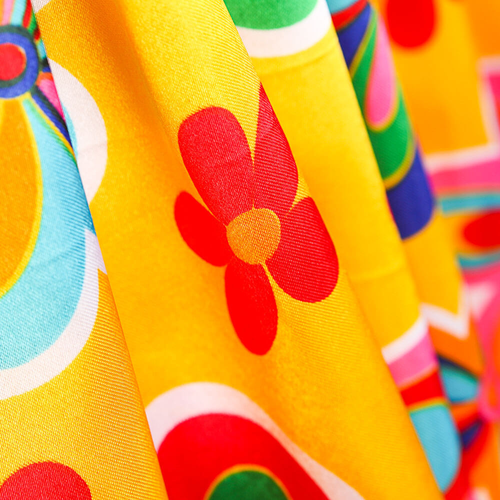 Karneval Satin Hippie Blume Gelb - Ribes y Casals