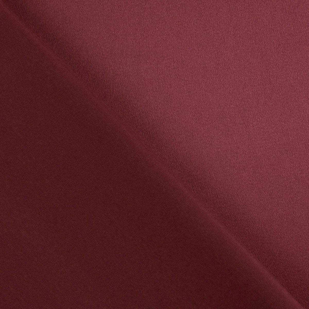 Satin-Spandex-Reststück „Fiesta Rubí“ – verschiedene Maße x Breite 150 cm - Ribes y Casals
