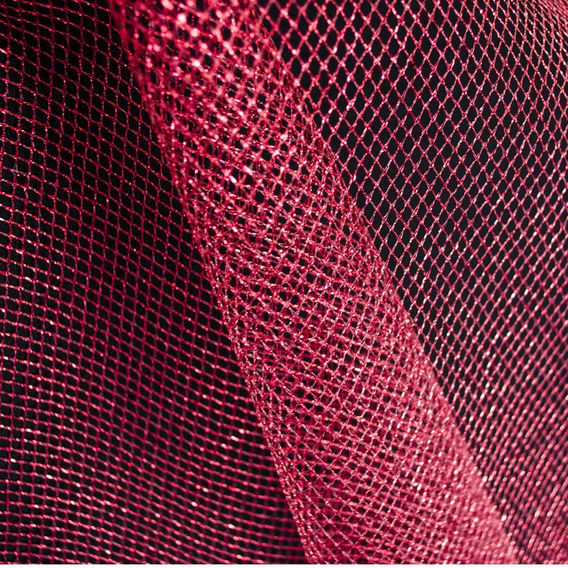 Rubinrote Metallnetze - Ribes y Casals