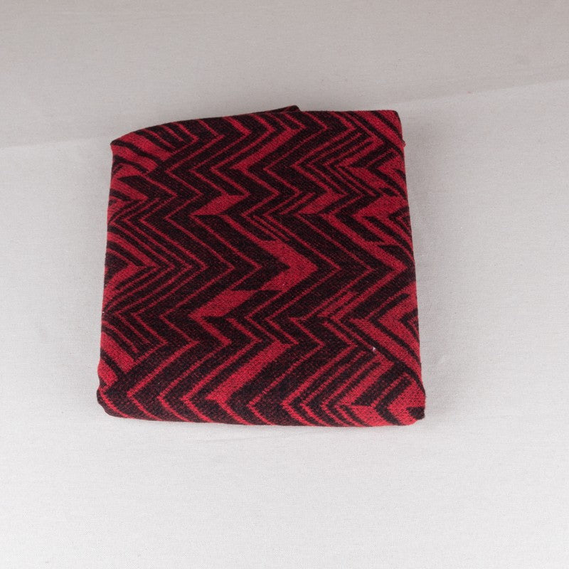 Retal Poncho Zig Zag Rot 150x150cm - Ribes y Casals