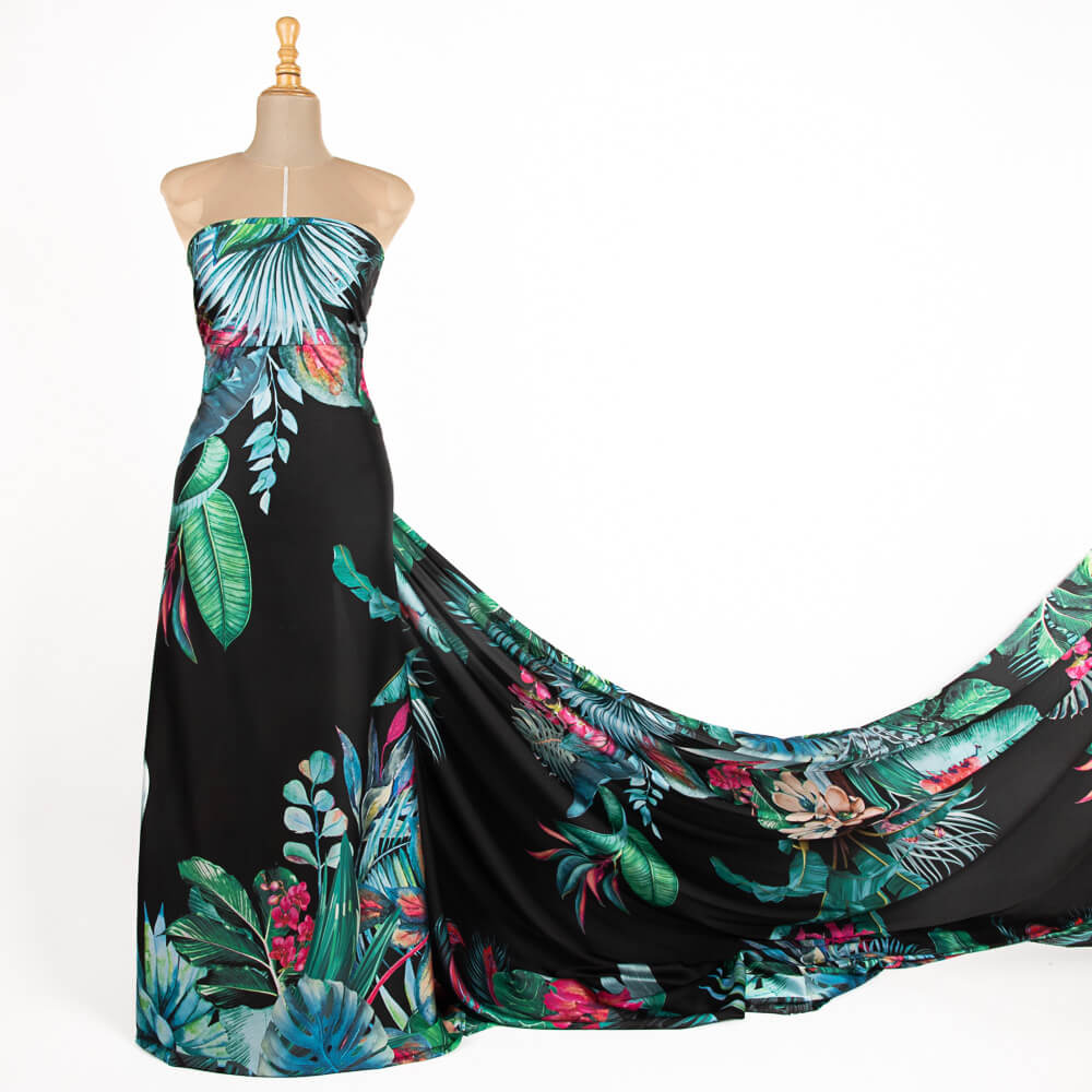 Schwarzer Dschungel Print Satin - Ribes y Casals