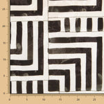 Geometrischer schwarzer Jacquard-Satin - Ribes y Casals
