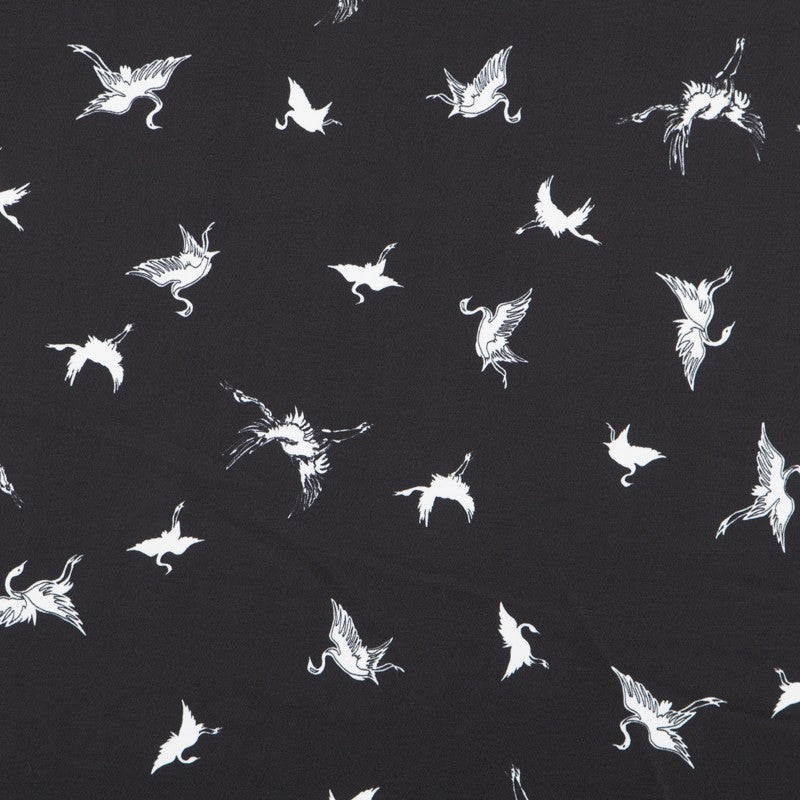 Satin Storks Schwarzer Hintergrund - Ribes y Casals