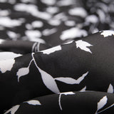 Satin Print Weiße Blätter - Ribes y Casals