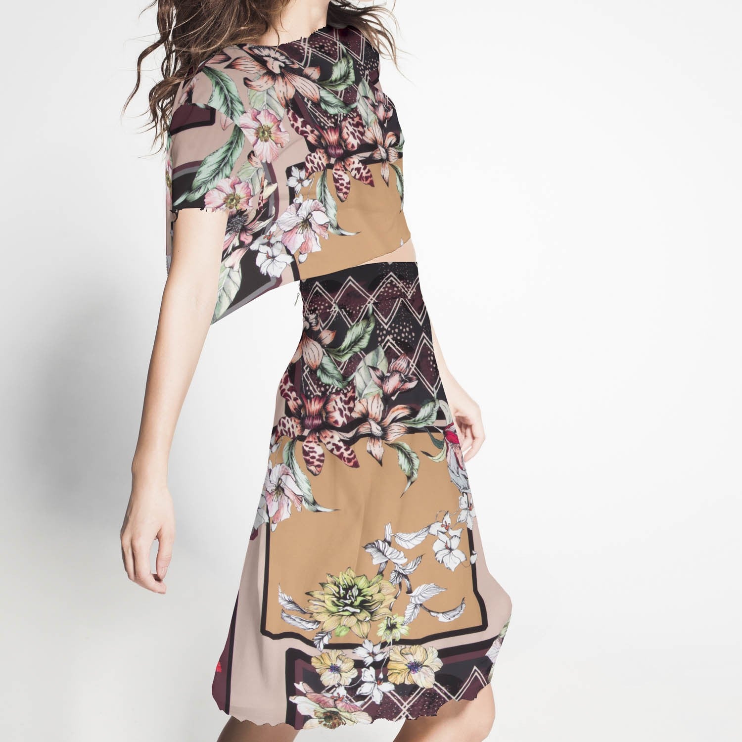 Satin Floral Winter Braun - Ribes y Casals