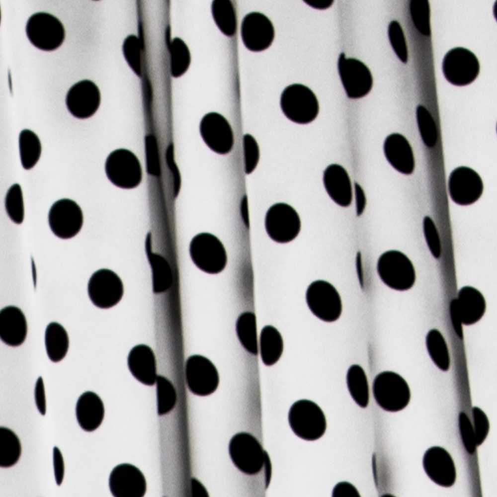 Satin Lunar Schwarz 7mm Weißer Hintergrund - Ribes y Casals