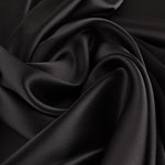 Schwarzer Naturseidensatin - Ribes y Casals
