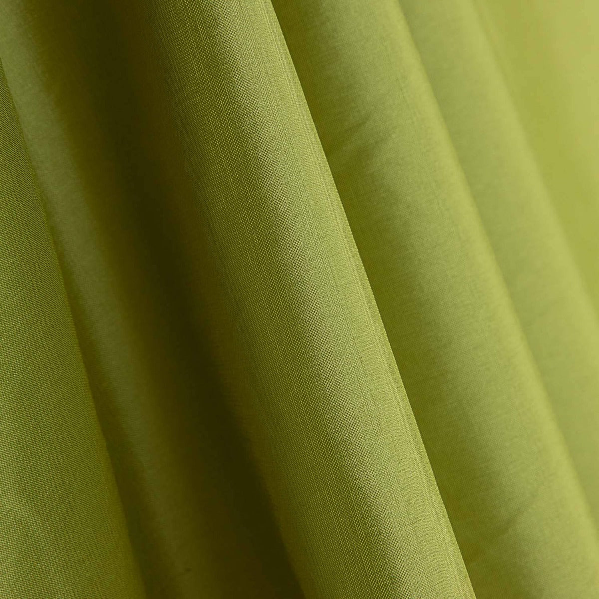 Reststück Taft, einfarbig, pistaziengrün – verschiedene Maße x Breite 140 cm - Ribes y Casals