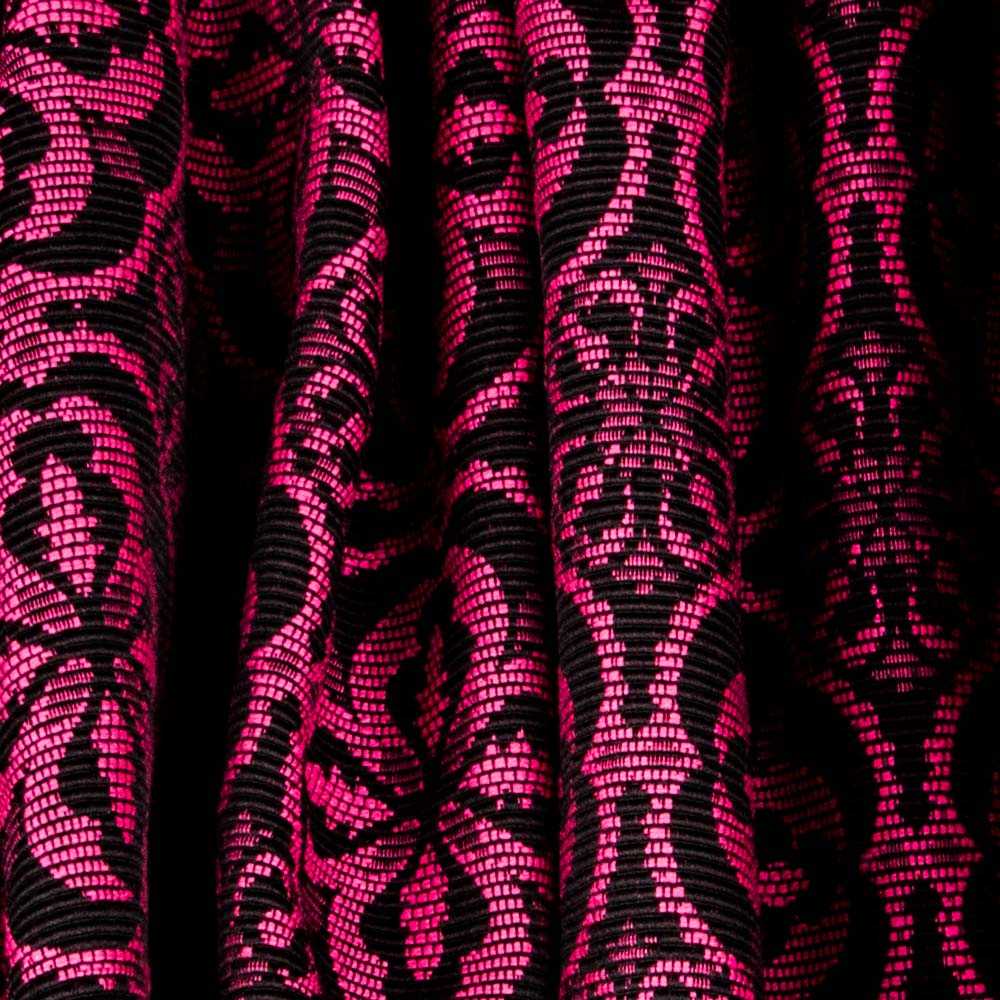 Fuchsia Blumen-Jacquard-Polstermöbel - Ribes y Casals