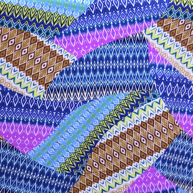 Ethnisches Patchwork bedruckter Krepp-Stoff Blau - Ribes y Casals