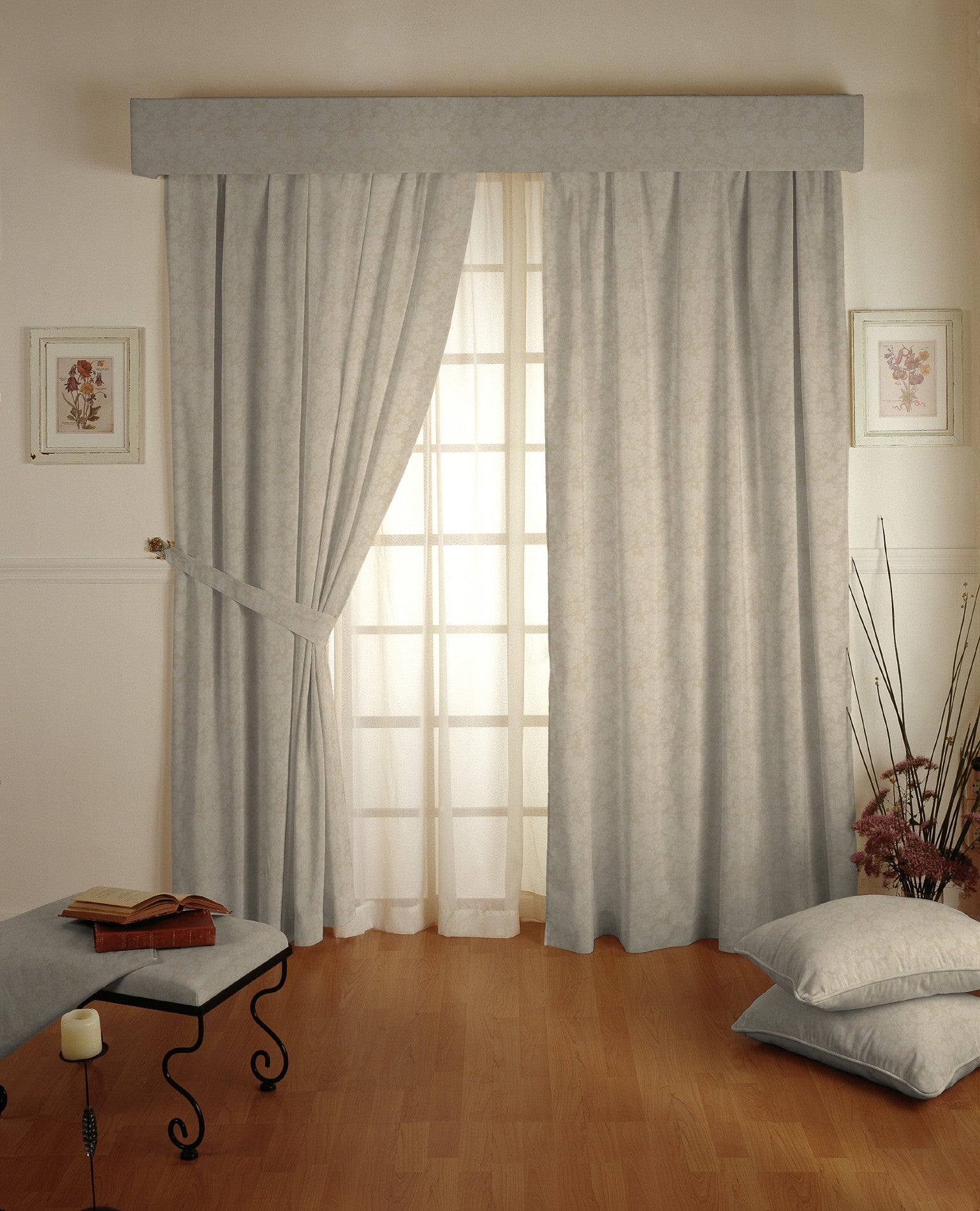 Stoffrest Jacquard-Stoff naturfarben – verschiedene Maße x Breite 280 cm - Ribes y Casals