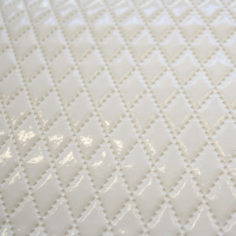 Gesteppter weißer Polyskin-Stoff, gepolstert, weißer Rhombus - Ribes y Casals