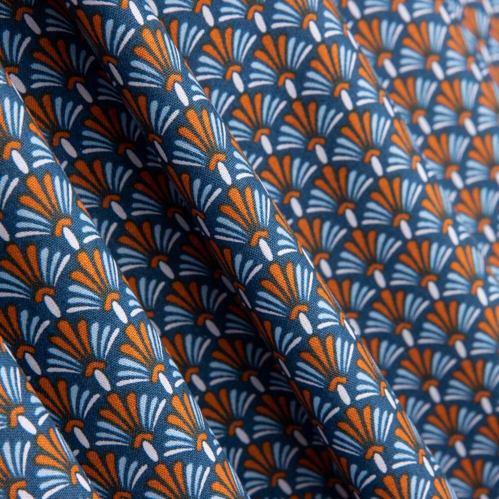 Geometrisches Fächermuster aus Baumwolle Popeline Blau - Ribes y Casals