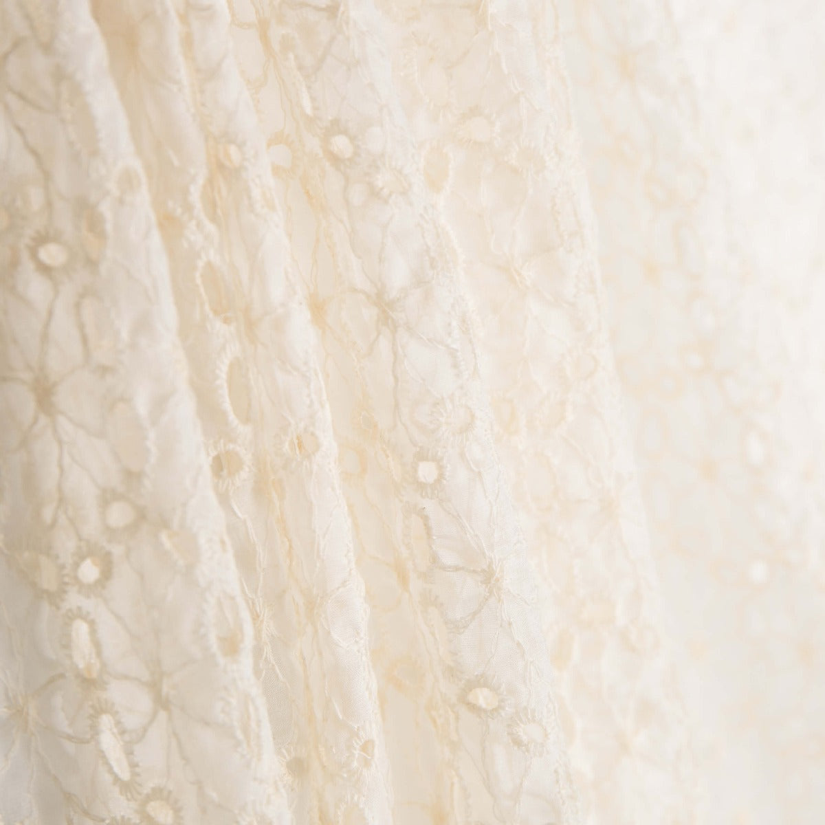 Polyester Gaze Bestickte rohe Polyester Gaze Maxi Blume - Ribes y Casals