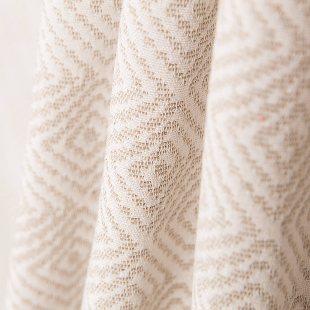 Geometrische Jacquard-Polsterung Sand - Ribes y Casals