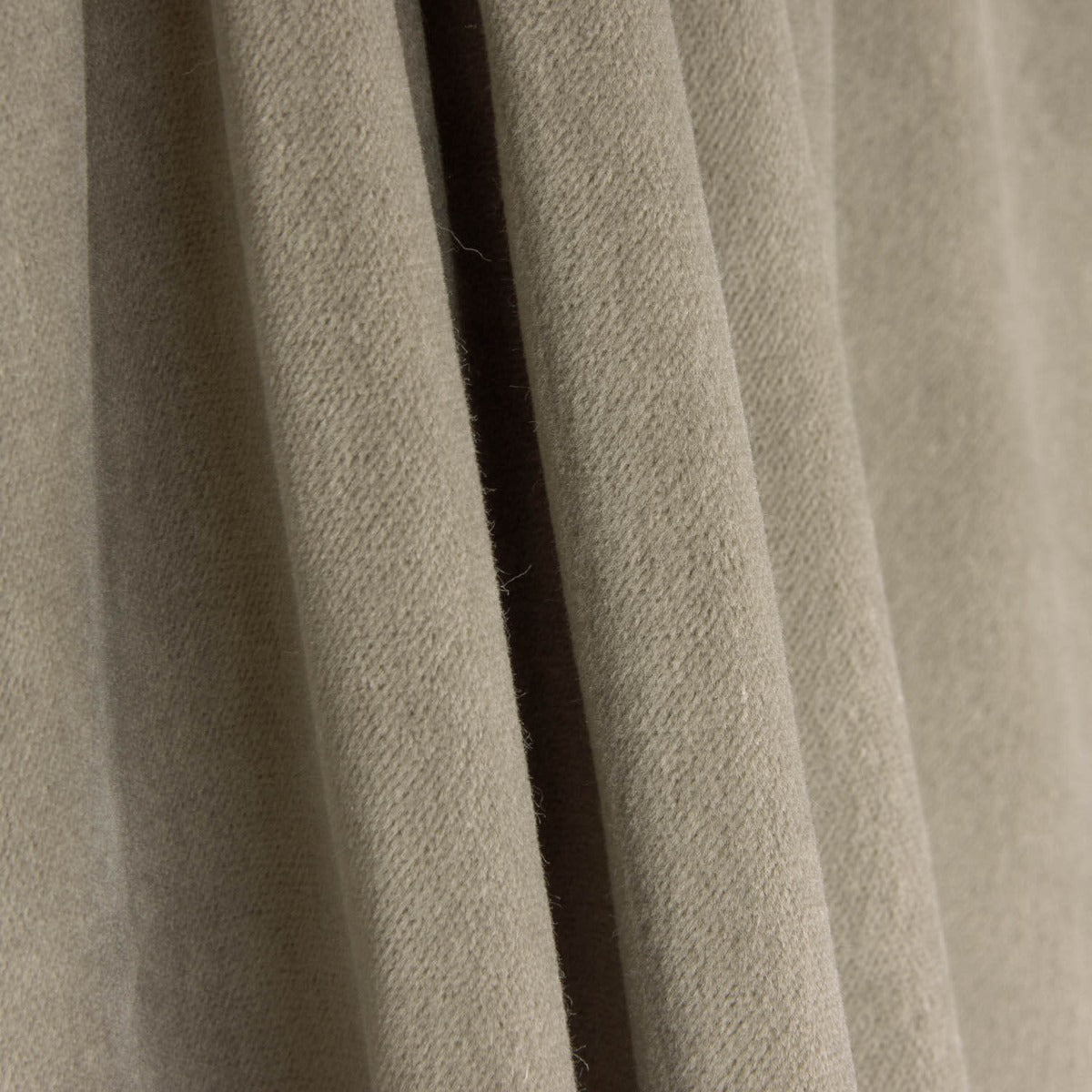 Cutwork-Polsterstoff Samt-Baumwolle-Nerz 120x140 cm - Ribes y Casals