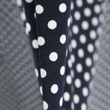 Dunkelblaue Polka Dots Viskose - Ribes y Casals