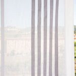 Grau gestreifte Gardine - Ribes y Casals